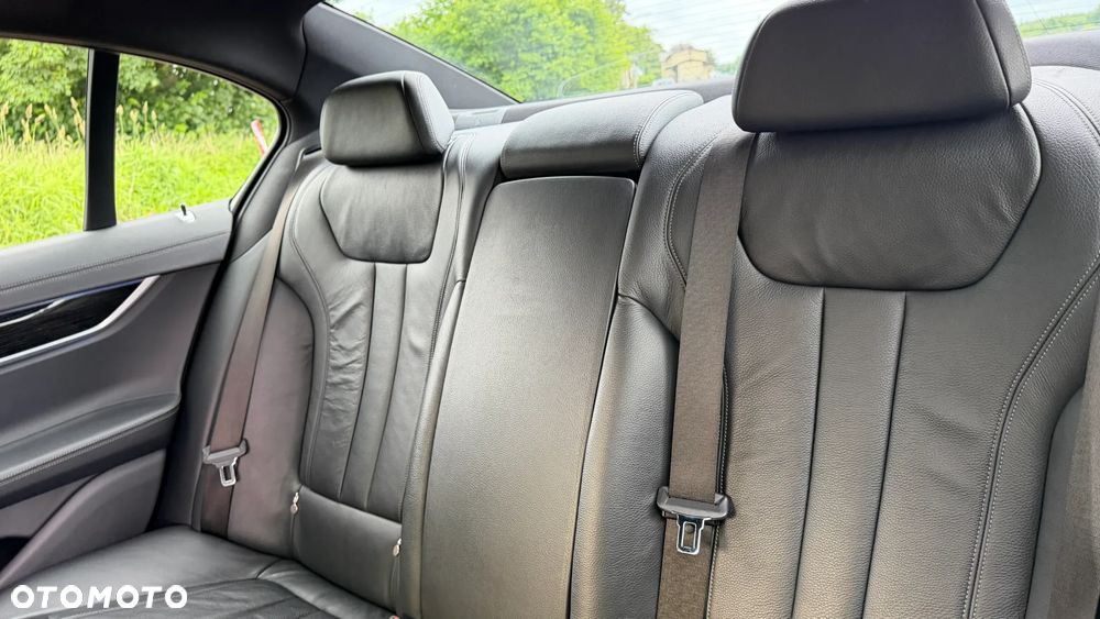 BMW Seria 7 730d xDrive - 12