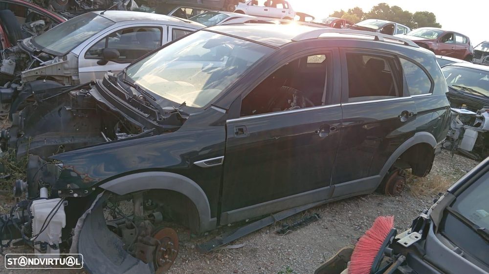 GUARDA-LAMAS FRENTE ESQUERDO CHEVROLET CAPTIVA - 1