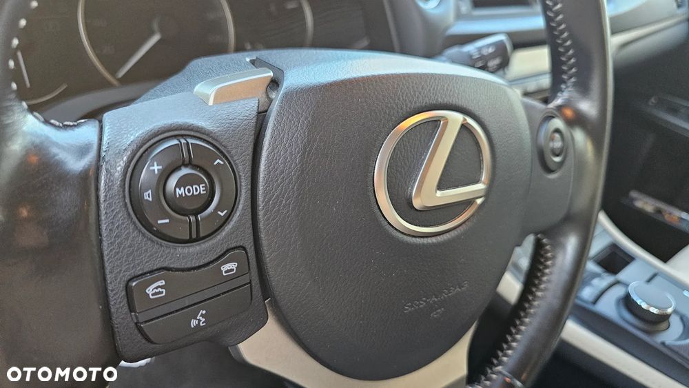 Lexus CT - 29