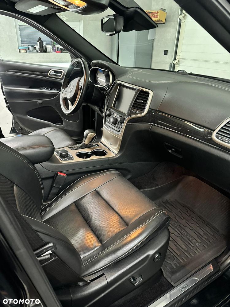Jeep Grand Cherokee 5.7 V8 HEMI 4WD Automatik Overland - 19