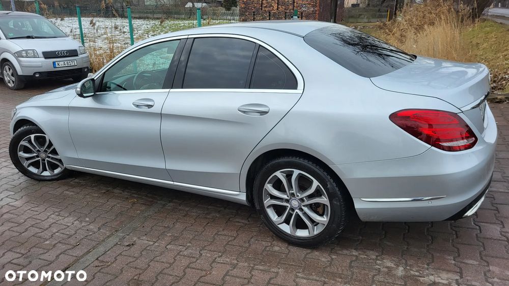 Mercedes-Benz Klasa C 180 (BlueEFFICIENCY) Avantgarde - 27