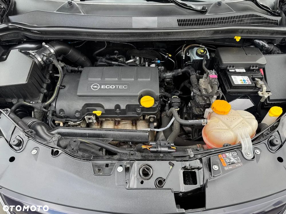 Opel Corsa 1.4 16V Sport - 35