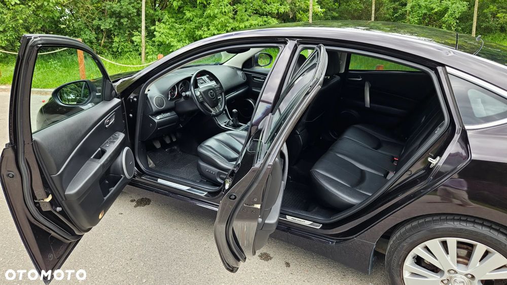 Mazda 6 2.0 Exclusive + - 10