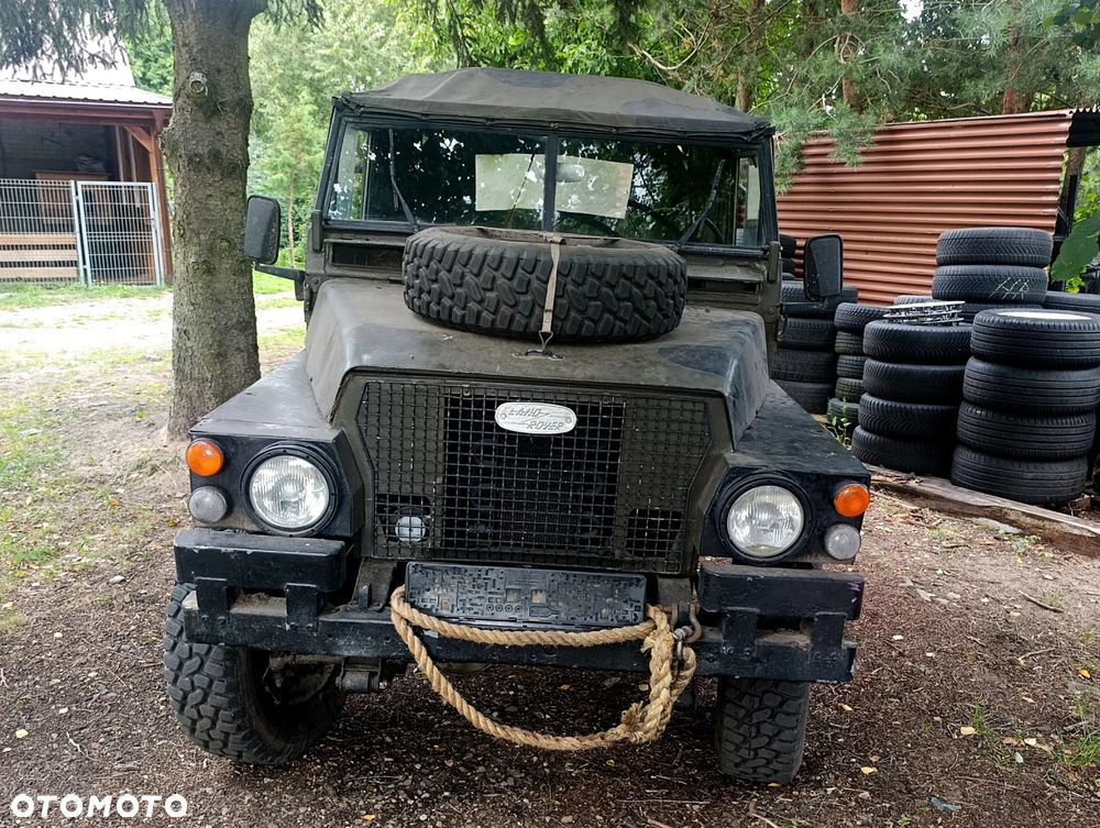 Land Rover Defender - 8