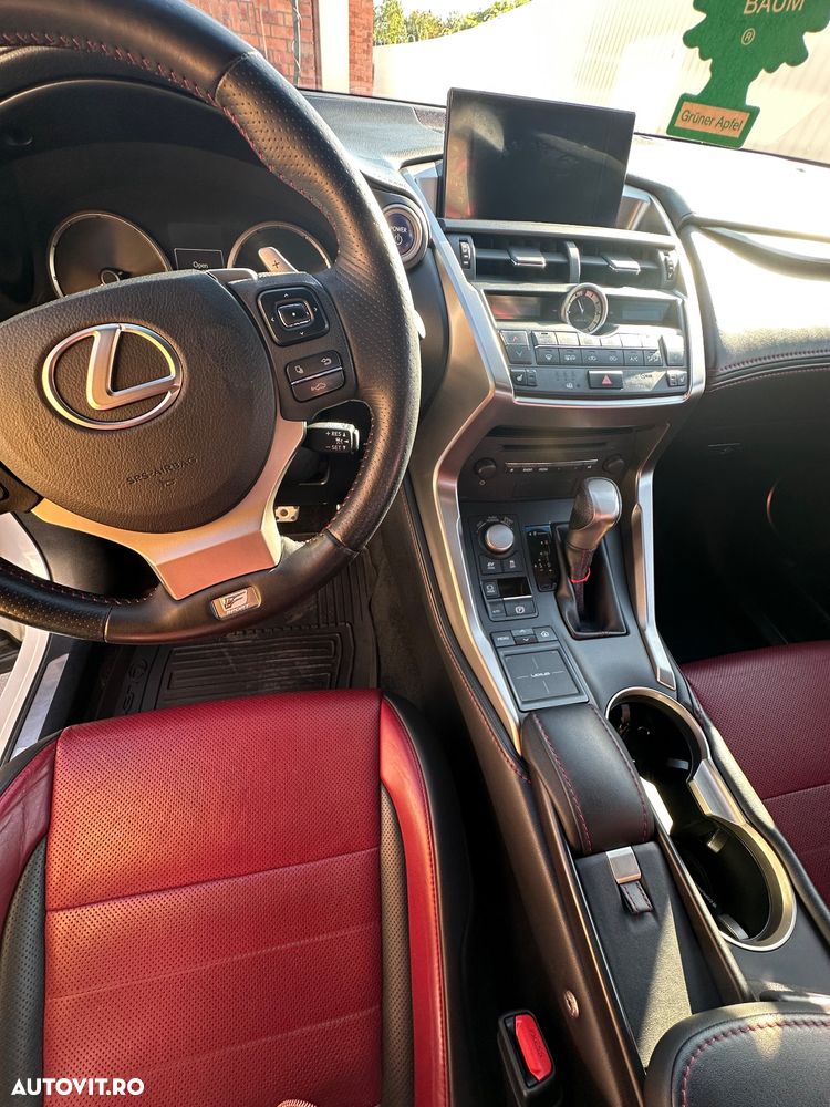 Lexus Seria NX 300h F Sport - 12