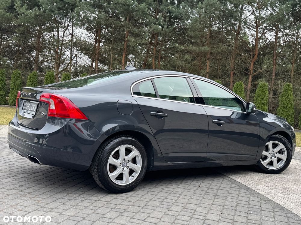 Volvo S60 D4 Drive-E Summum - 17