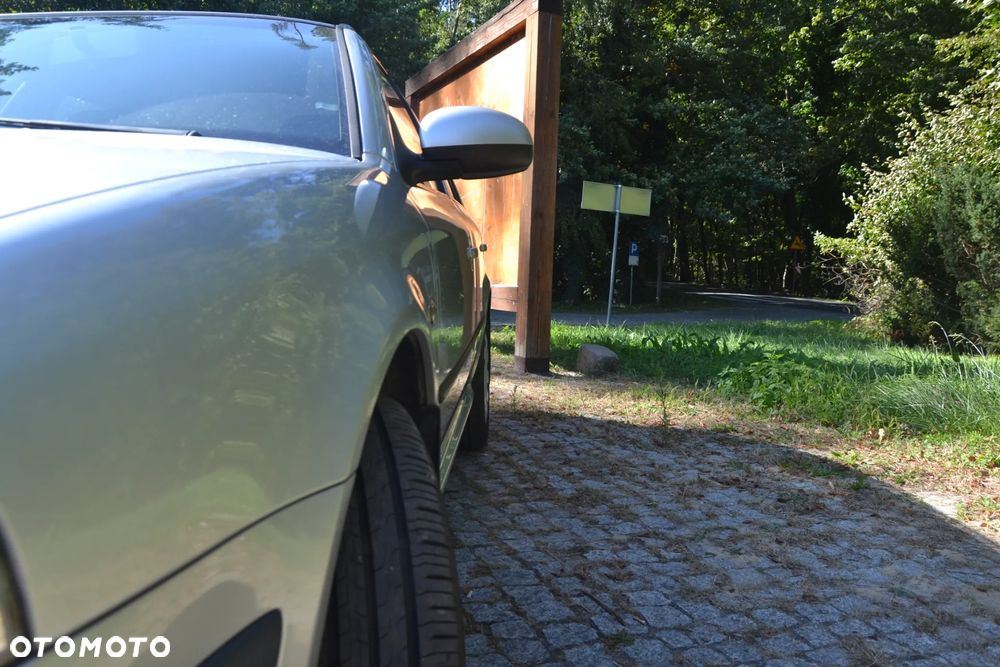 Skoda Octavia 1.6 Tour - 17