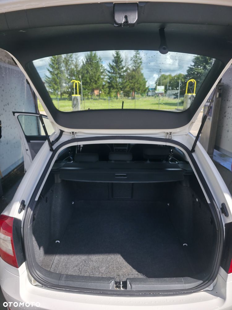 Skoda Octavia - 12