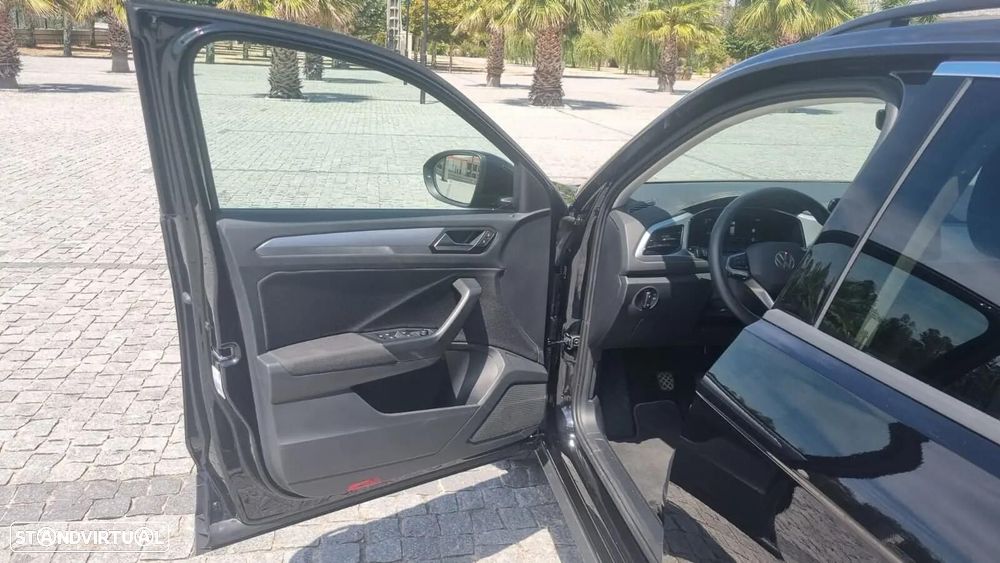 VW T-Roc 1.0 TSI Urban - 19