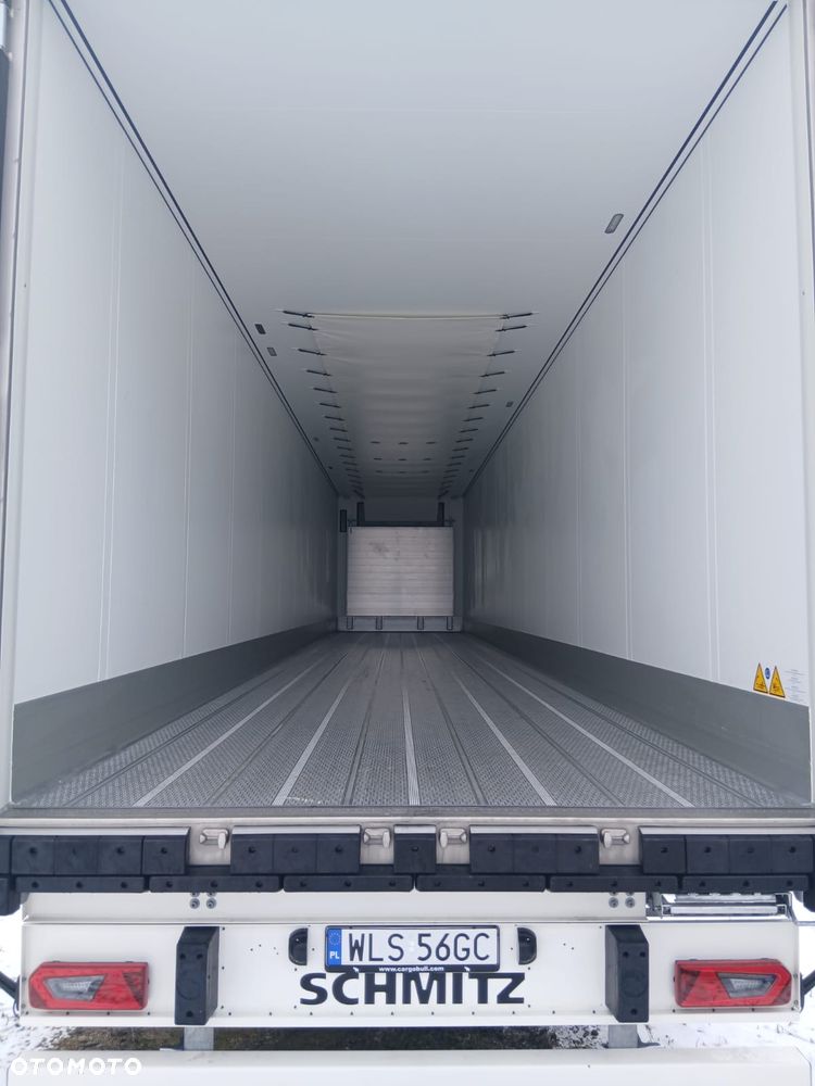 Schmitz Cargobull Sko 24 V7 - 8