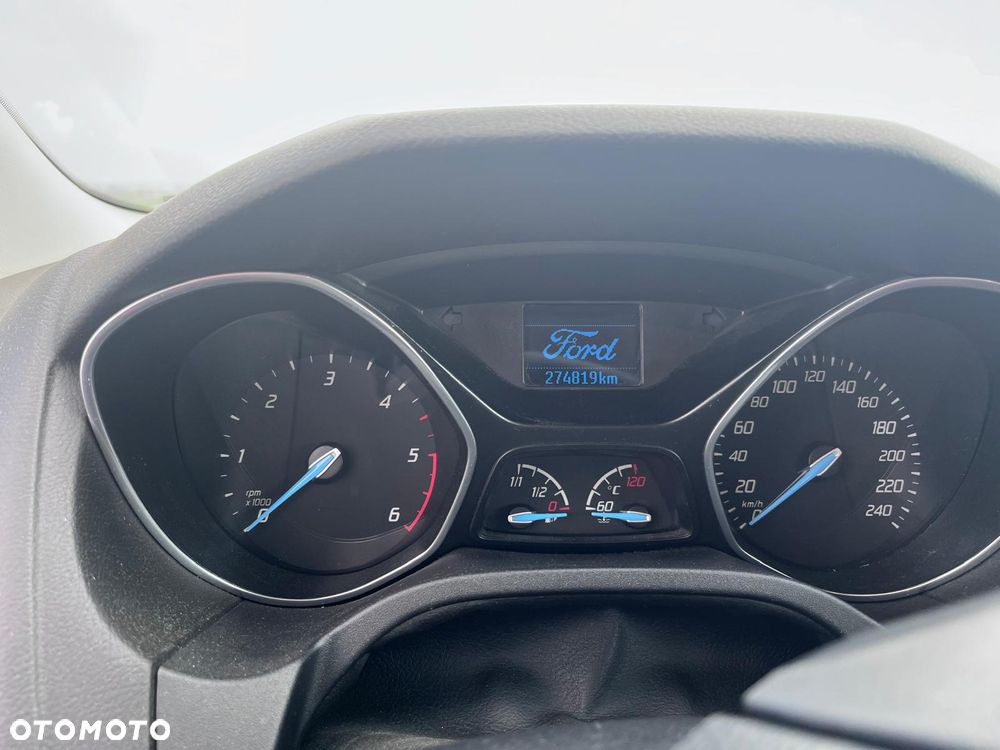 Ford Focus 1.6 TDCi DPF Start-Stopp-System SYNC Edition - 8