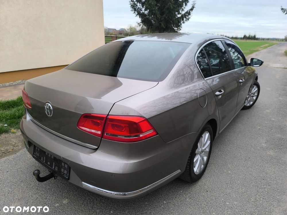 Volkswagen Passat 1.4 TSI DSG BlueMotion Technology Exclusive - 5