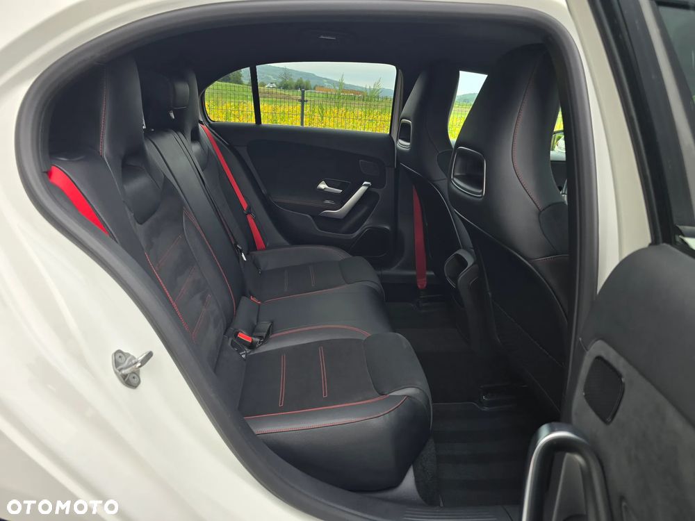 Mercedes-Benz Klasa A AMG 35 4Matic AMG Speedshift DCT 7G Edition 1 - 20