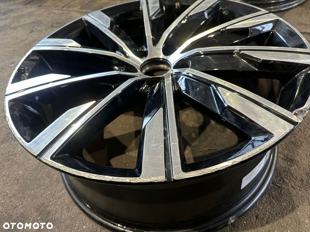 VOLVO 1SZT FELGA ALU 8J X 20 ET45,5 5X108 31664378 - 3