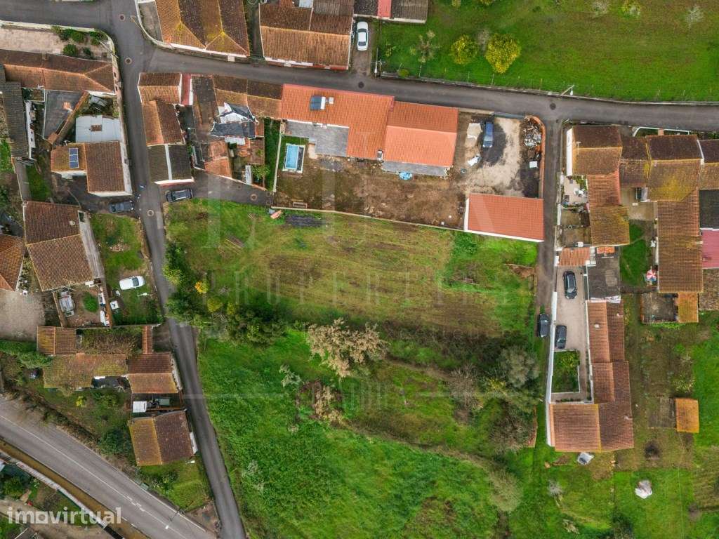 Terreno com Projeto | Rua do Outeiro, Ameal - Grande imagem: 2/20