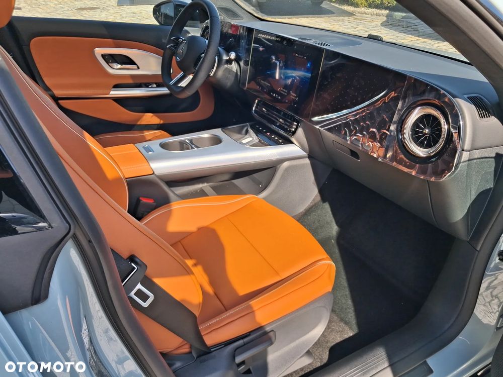 Mercedes-Benz CLA 200 mHEV 8G-DCT - 15