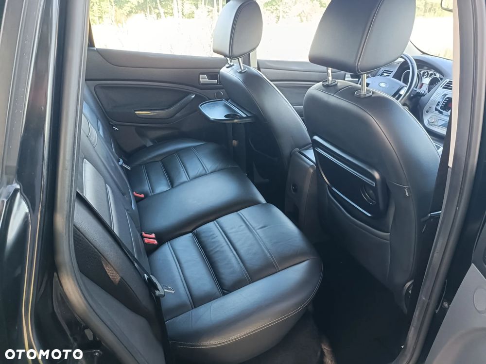 Ford Kuga 2.0 TDCi 4x4 Titanium - 6