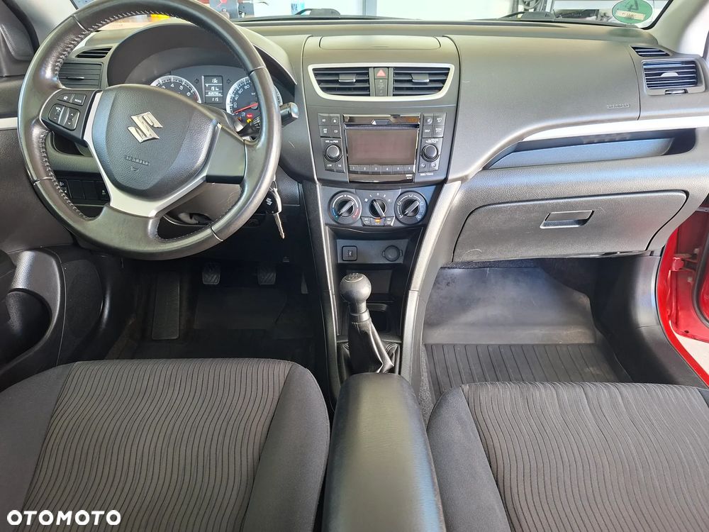 Suzuki Swift 1.2 4x4 Club - 11
