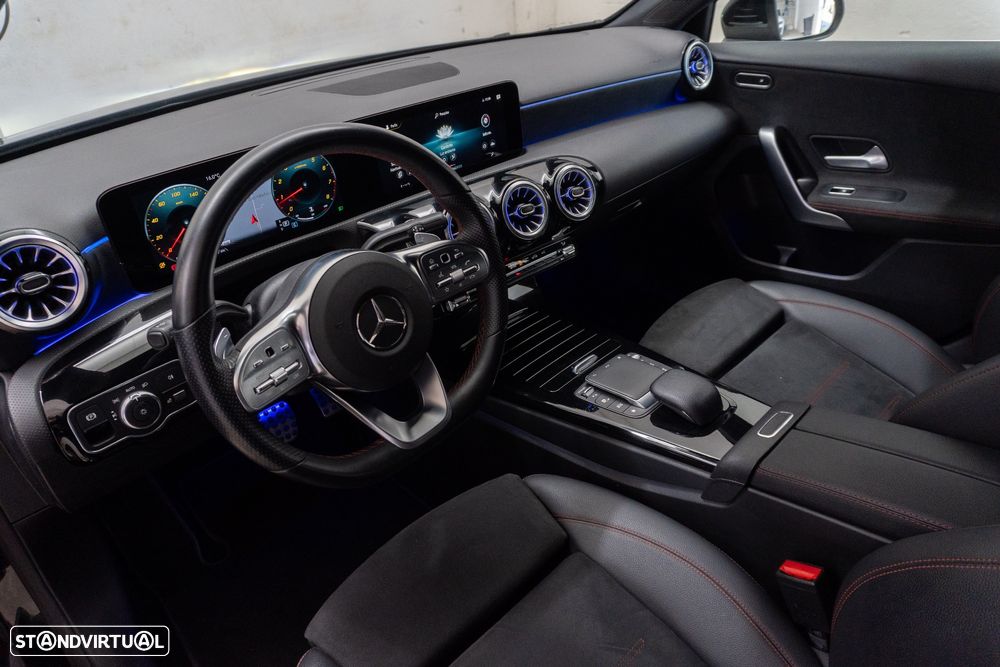 Mercedes-Benz A 180 7G-DCT AMG Line - 32