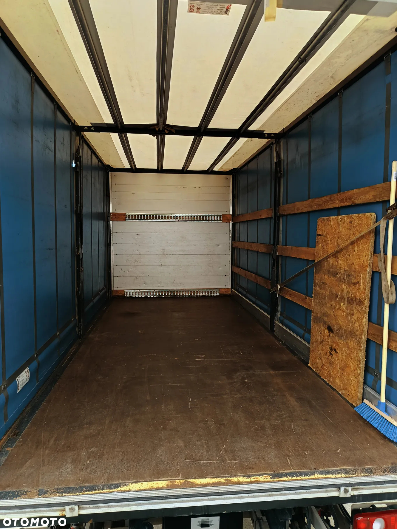 FUSO Canter 7c15 - 5