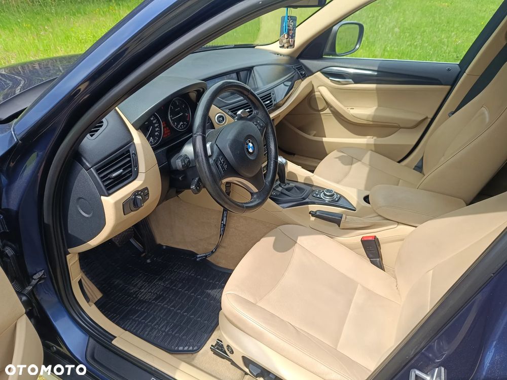 BMW X1 - 13