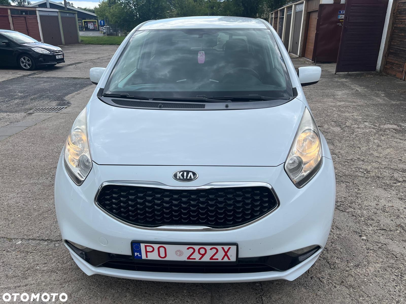 Kia Venga - 7
