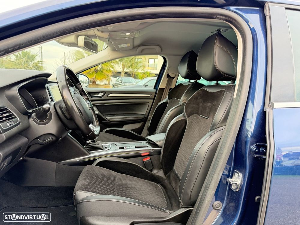 Renault Mégane Sport Tourer 1.5 Blue dCi Intens EDC - 29