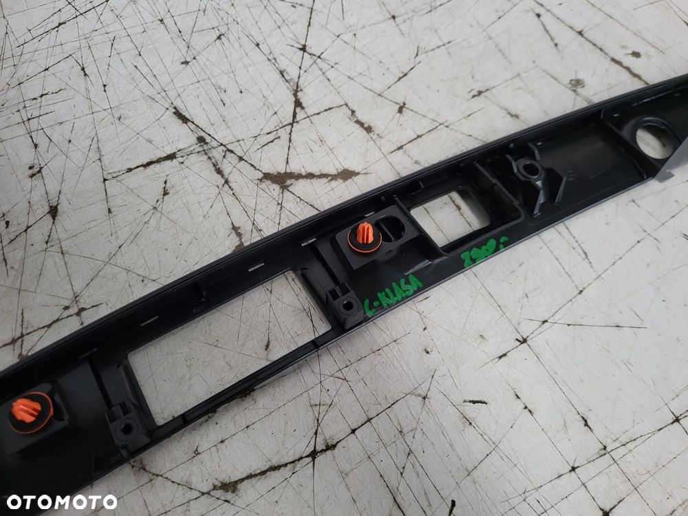 listwa blenda klapy tył bagażnika mercedes c 204 - 8