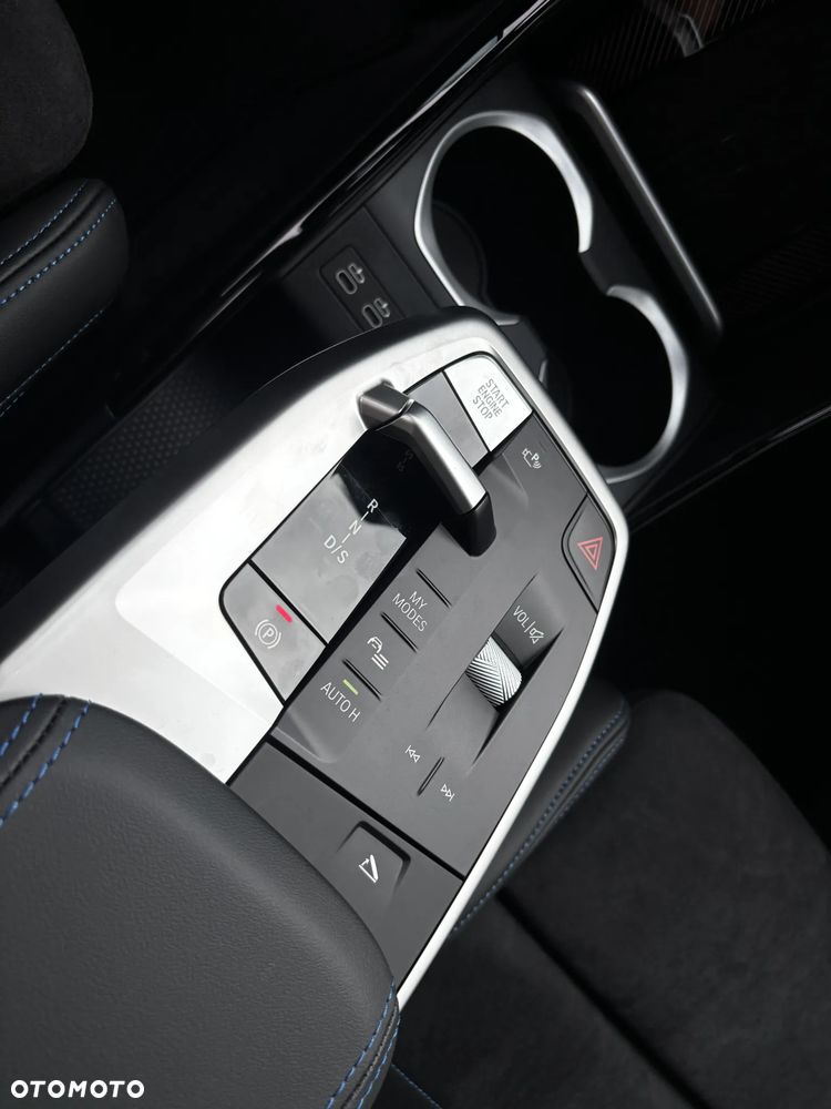 BMW X1 sDrive20i mHEV sport - 8