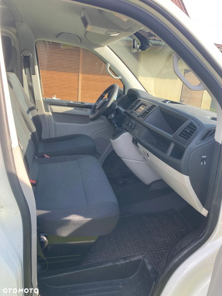 Volkswagen Transporter T6 Kurz Plus Trendline - 11