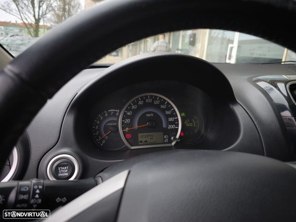 Mitsubishi Space Star 1.2 Intense - 17