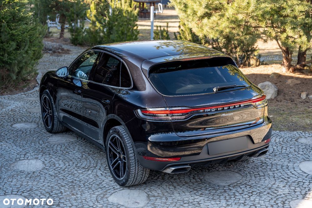 Porsche Macan Standard - 3