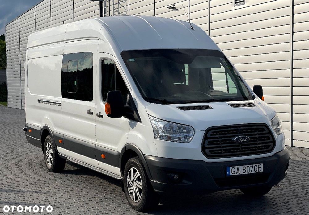 Ford Transit - 1