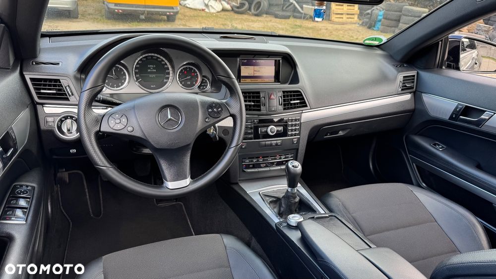 Mercedes-Benz Klasa E - 25
