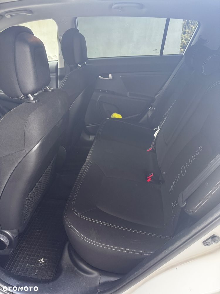 Kia Sportage - 15