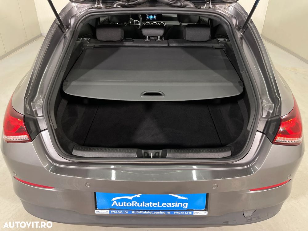 Mercedes-Benz CLA 200 d Shooting Brake - 13