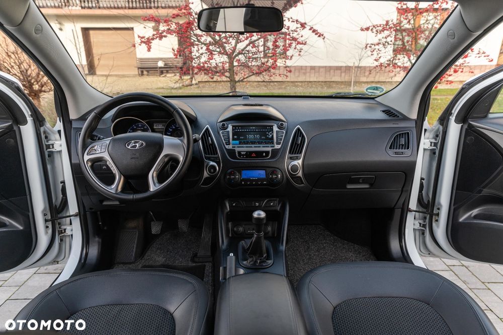 Hyundai ix35 2.0 Premium 2WD - 5