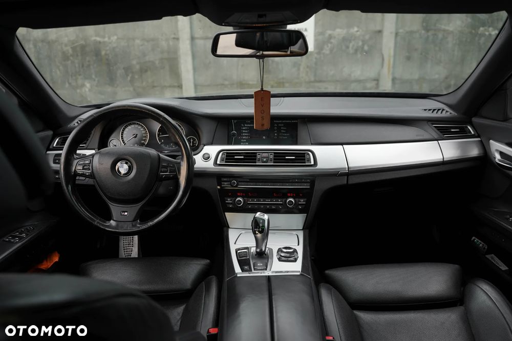 BMW Seria 7 730d L - 22