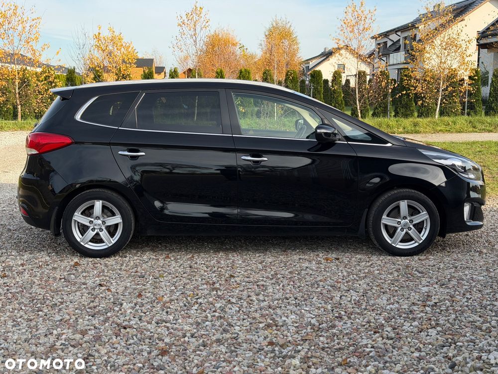Kia Carens 1.7 CRDi L - 12