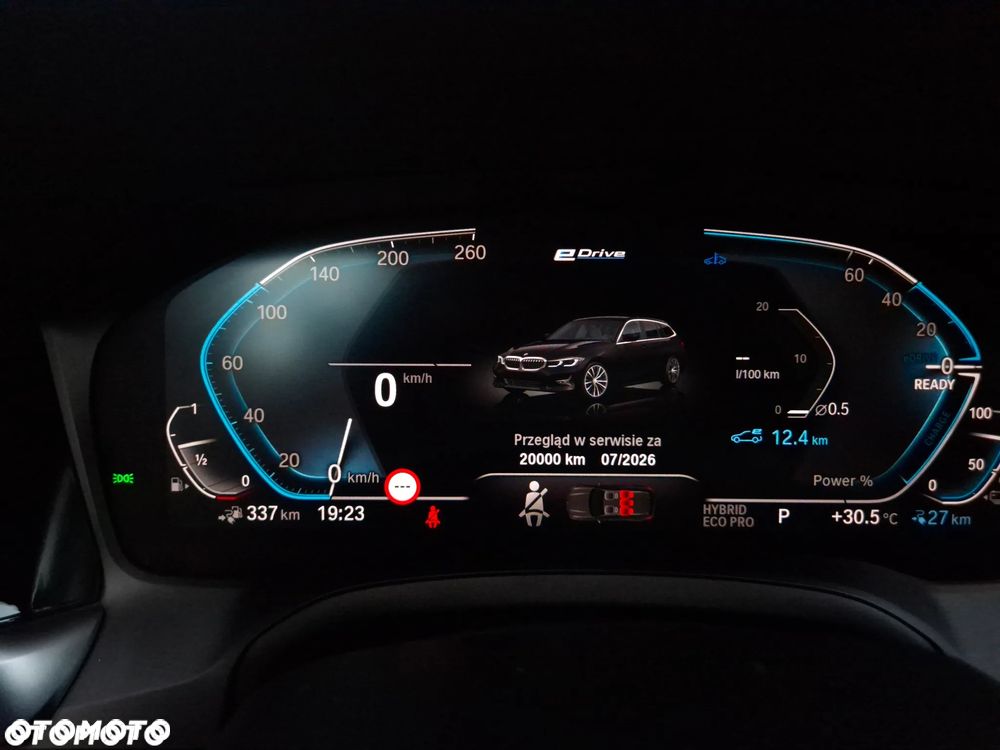 BMW Seria 3 - 15