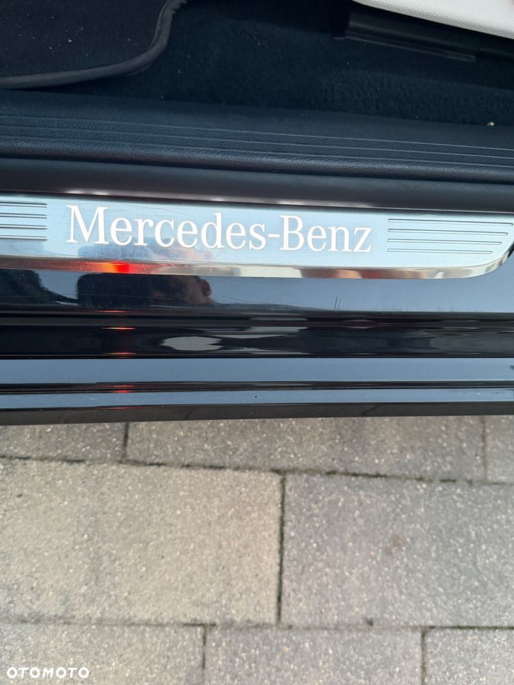 Mercedes-Benz Klasa E 220 d 4-Matic Avantgarde - 21
