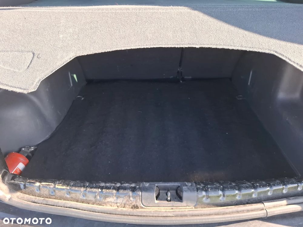 Dacia Duster 1.6 - 25