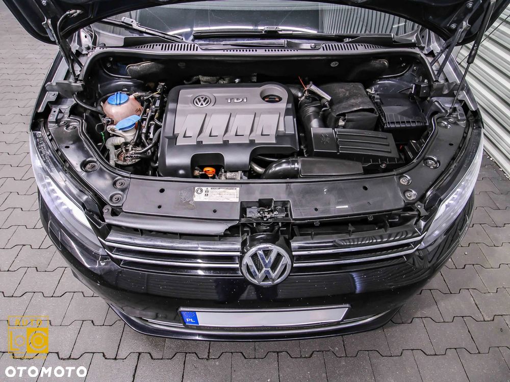 Volkswagen Touran 2.0 TDI Highline - 14