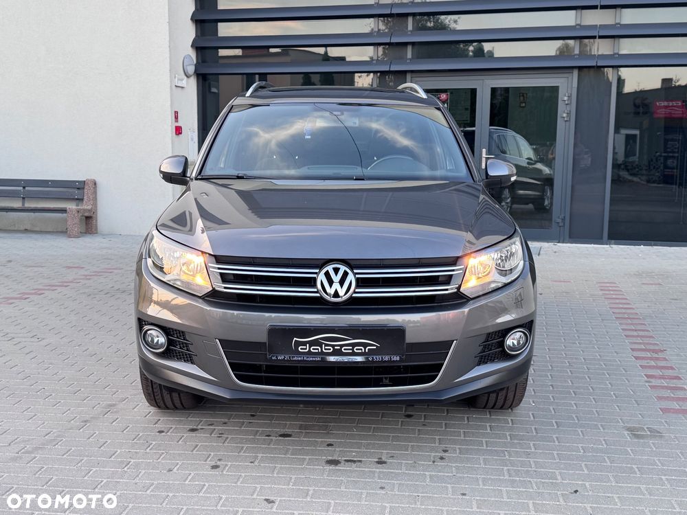 Volkswagen Tiguan 2.0 TDI DPF 4Motion BlueMotion Technology DSG Sport & Style - 4