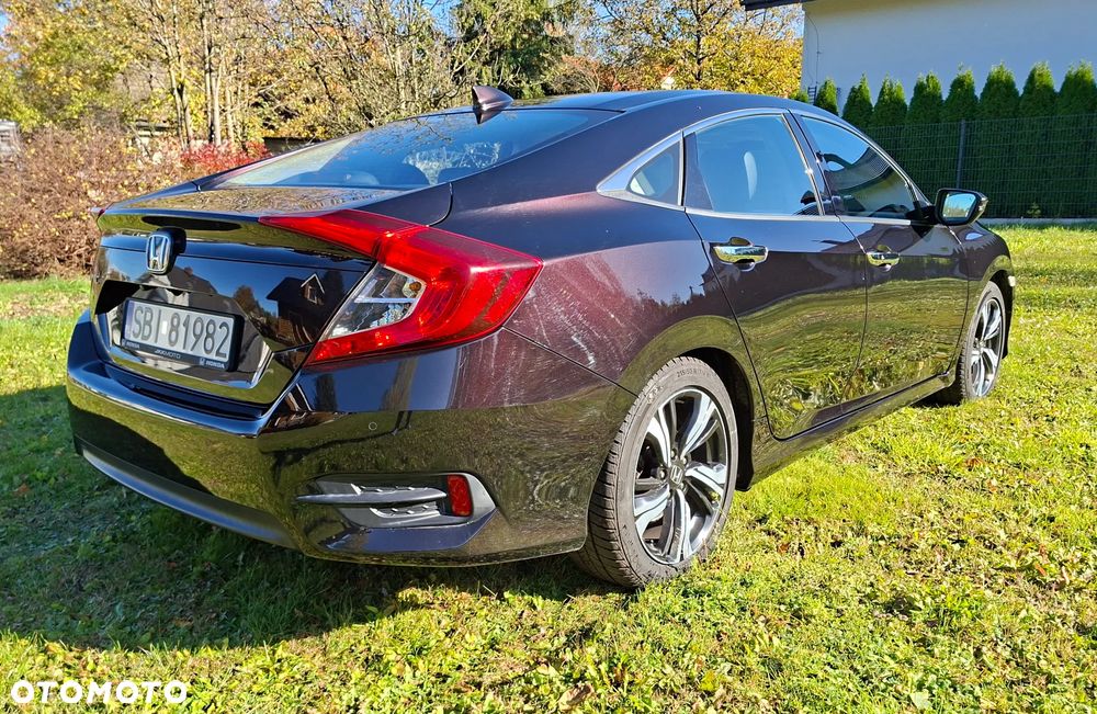 Honda Civic 1.5 T Executive - 8