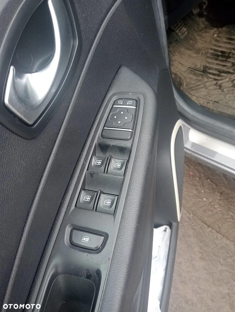 Renault Captur 1.5 dCi Energy Limited - 8