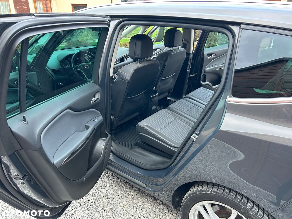 Opel Zafira - 19