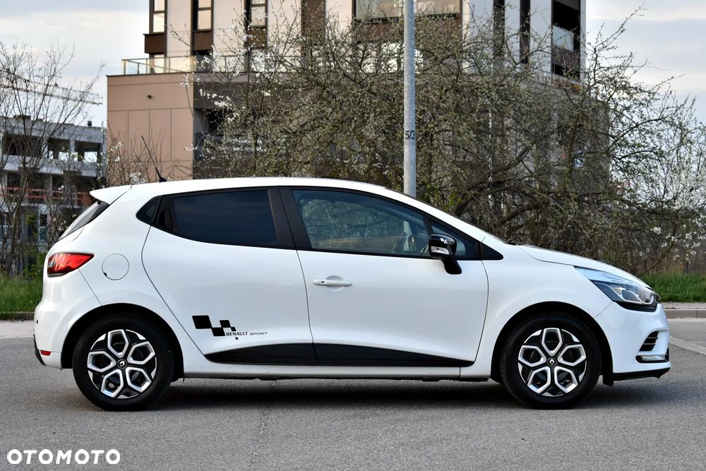 Renault Clio 0.9 Energy TCe Limited EU6 - 12