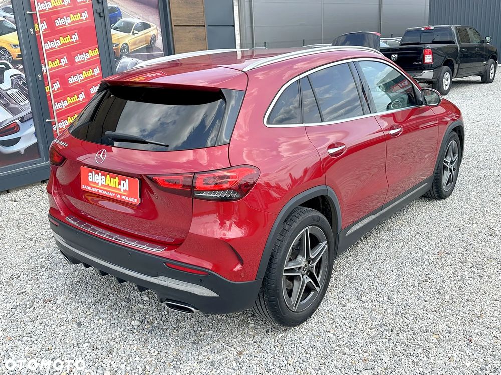 Mercedes-Benz GLA 200 d AMG Line - 4