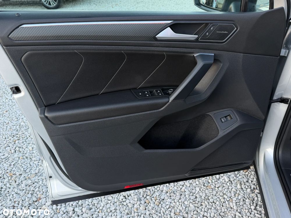 Volkswagen Tiguan - 28